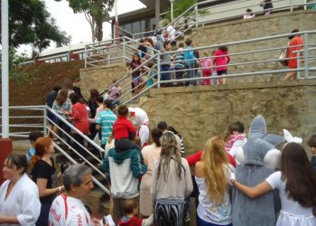 Caça ao Ninho da Termasa mobiliza mais de 100 crianças. Veja como foi o evento