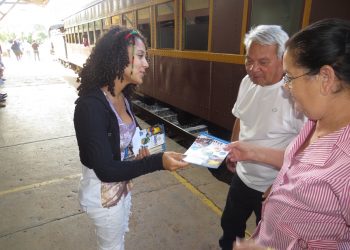 JOANPEPA: Turistas que visitam Marcelino estão recebendo folder com a programação da festa