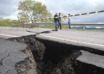 BR-153: Obra de desvio para liberar trânsito será iniciada nesta semana. Interdição vai durar mais de 30 dias