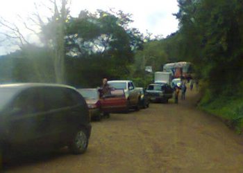 Alternativa: Fotos mostram movimento intenso na balsa em Marcelino Ramos