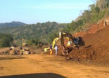 Trânsito na BR-153 será liberado em 15 dias. Obra vai custar cerca de R$ 1 milhão