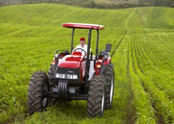 Emplacamento de Maquinas Agrícolas poderá ser prorrogado para 2016