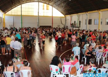 Festa da Melhor Idade supera expectativas e lota pavilhão da JOANPEPA em Marcelino Ramos