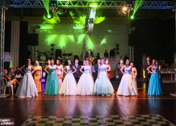 16 de Maio: Uma noite inesquecível para sete adolescentes