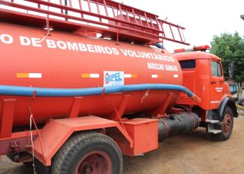 Associação dos Bombeiros Voluntários do RS se coloca a disposição para auxiliar unidade em Marcelino Ramos