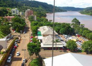 Turistas lotam as Termas de Marcelino no feriadão de Natal