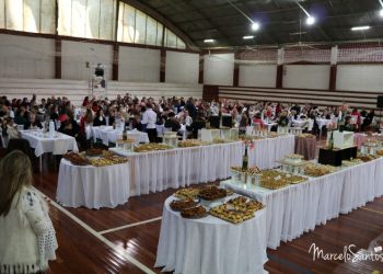 Café colonial da OASE supera mais uma vez expectativas. Veja como foi o evento