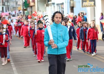 Karina da Rosa vai disputar prova no Peru