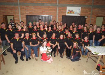 Fritz Und Frinda define detalhes de viagem a Oktoberfest e do Termas Chop Fest