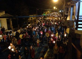 Procissão luminosa reúne devotos de Salette em Marcelino Ramos