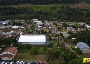 Carlos Gomes: Homem mata esposa com 5 tiros e depois se suicida