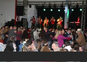 Baile de abertura da 28ª JOANPEPA acontece neste sábado, dia 27, com duas Bandas