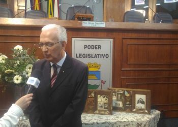 Médico natural de Marcelino Ramos é homenageado em Bagé
