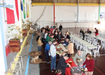 Veja como foi a feijoada da JOANPEPA