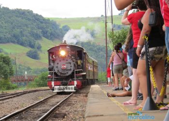 Feriadão da Independência terá passeio duplo de Maria-Fumaça em Marcelino Ramos