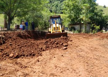 SOLIDARIEDADE: Começa obra de reconstrução da casa destruída por incêndio em Marcelino Ramos