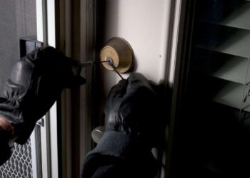 Ladrões fazem arrastão em casas de camping nas margens do lago em Marcelino Ramos