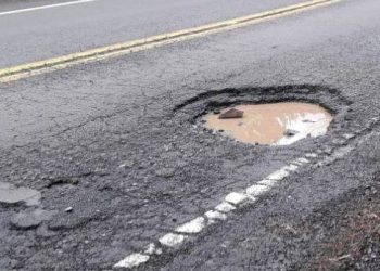 Buracos na rodovia ERS-331 provocam problemas aos motoristas!