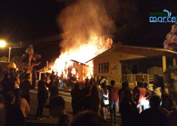 Maximiliano de Almeida em chamas: Três casas são incendiadas na madrugada deste sábado