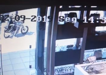 Moto usada em assalto à loja de jóias em Erechim é localizada em Marcelino Ramos