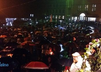 Veja como foi a procissão luminosa da Romaria de Salette nesta quinta-feira em Marcelino Ramos