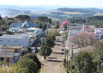 Menina de 2 anos morre afogada no interior de Viadutos