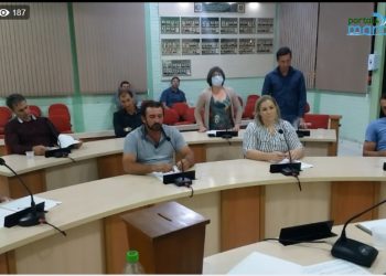 Câmara de Vereadores de Maximiliano de Almeida recebe pedido de impeachment contra prefeita. Prefeitura emita nota