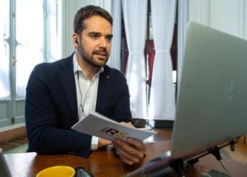 Aulas serão retomadas na próxima segunda-feira de forma virtual