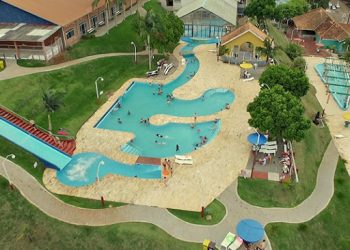 Termas de Marcelino libera acesso a apenas 63 pessoas por dia com bandeira vermelha para a região