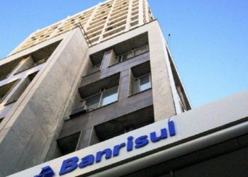 Banrisul anuncia plano de demissão voluntária para até 1,5 mil empregados