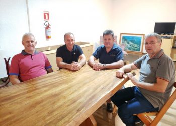 Prefeito eleito DELFIM se reúne com o novo prefeito de Maximiliano de Almeida