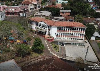 Secretaria de Educação prepara retomada do ano letivo