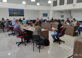 Prefeitura reúne comunidades Luterana e Evangélica para tratar de obras paradas