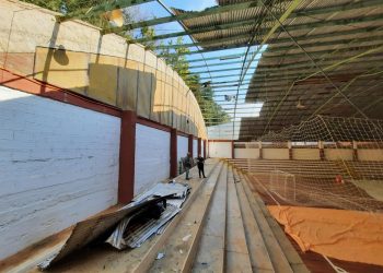 Empresa inicia obra de substituição da cobertura do Ginásio de Esportes