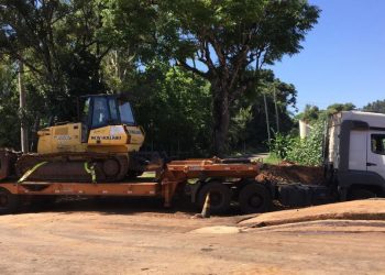 Marcelino Ramos recebe trator de esteira do Governo do Estado