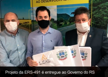 Projeto da pavimentação da ERS-491, trecho que vai ligar Marcelino Ramos a BR-153, é entregue ao Governo do Estado