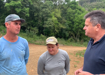 Marcelino Ramos: Agricultor recebe incentivo da prefeitura, investe na suinocultura e colhe seus primeiros resultados.