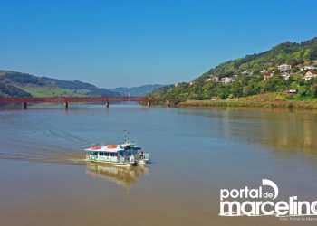 Confira os horários de passeio do Catamarã no Natal e no Ano Novo