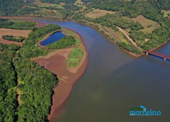 Encostas do lago em Marcelino Ramos estão secando