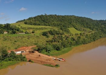 Burocracia no DAER pode atrasar início das atividades da balsa em Alto Bela Vista